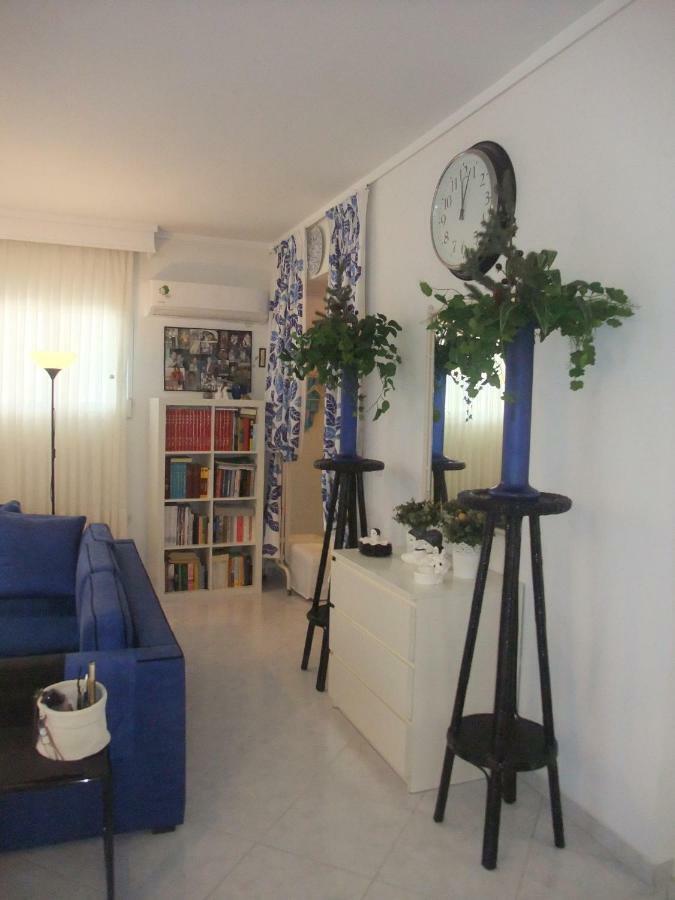A Majestic Elegant House With A Garden Apartman Peraía Kültér fotó